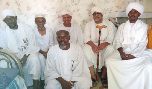 Ujumbe kutoka Hizb ut Tahrir / Wilayah Sudan Wakutana na Sheikh Al-Sajjadah Al-Qadiriyah Al-Arkia huko Taiba