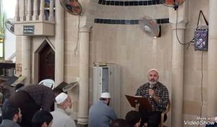 الأرض المباركة: كلمة مسجد 