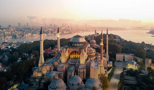 A Hundred Hijri Years after the Abolition of the Ottoman Caliphate in Istanbul