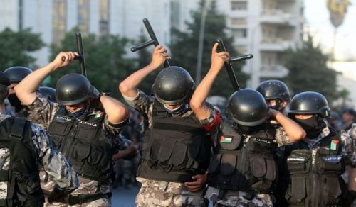 Les services de sécurité répressifs du régime jordanien ont arrêté un groupe de membres du Hizb ut Tahrir pour leur demande de mobilisation des armées en faveur du peuple de Gaza!
