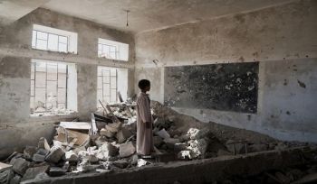 Im Yemen ist eine ganze Generation in Gefahr Mehr als eine Million Kinder im schulpflichtigen Alter besuchen keine Schule