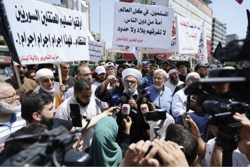 Hizb-ut Tahrir / Lübnan Vilayeti Gösterisi “Yerinden Edilmiş İnsanlar Bizim Kardeşlerimizdir”