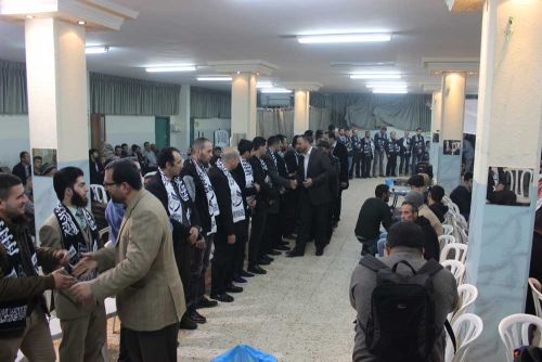 Filistin: Filistin otoritesinin cezaevlerinden serbest kalan Hizb-ut Tahrir&#039;in gençlerine geniş katılımlı tebrik