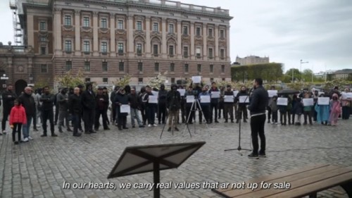İsveç: Müslüman Okullarının Kapatılmasına Karşı Protesto!